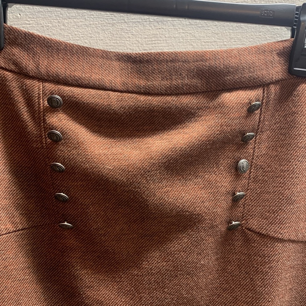 The Limited rust color pencil midi skirt. Size 2 - Picture 3 of 6